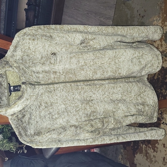 💚The North Face Womens green and white Furry jacket. Super soft sz xlg💚 - Picture 2 of 7